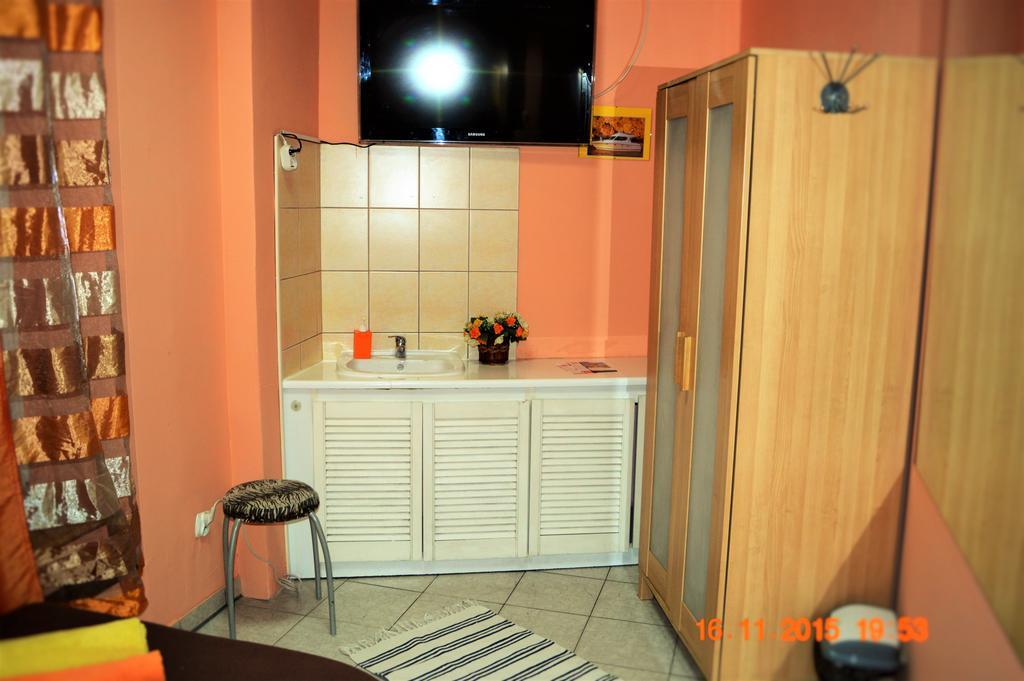 Honey Hostel Краков Номер фото