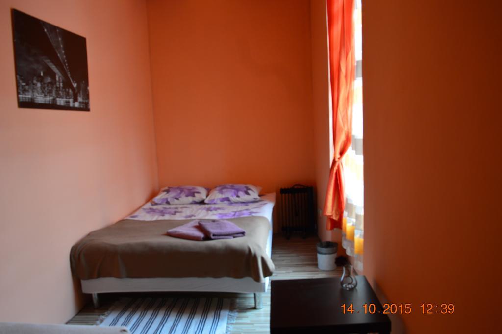 Honey Hostel Краков Номер фото